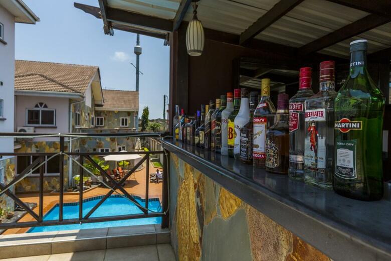 Midindi Hotel