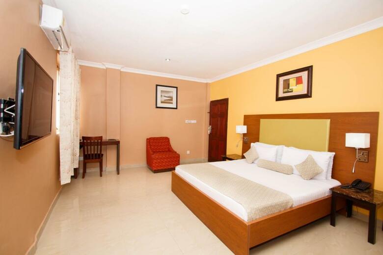 Awet Hotel