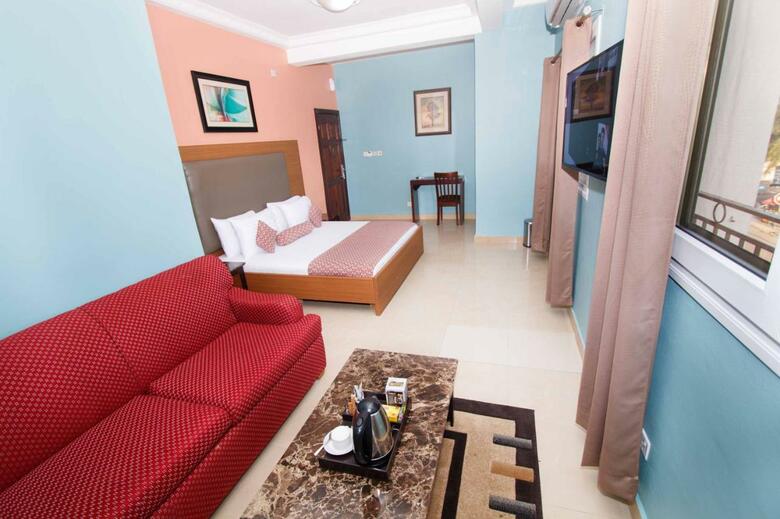 Awet Hotel
