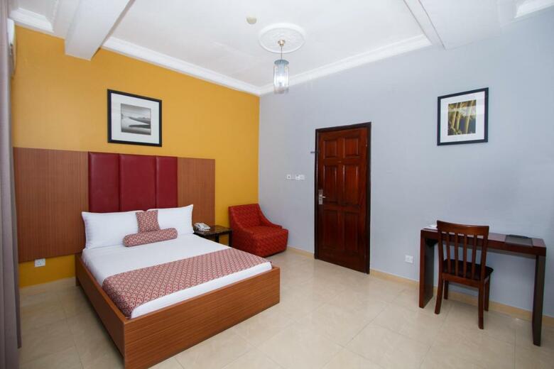 Awet Hotel