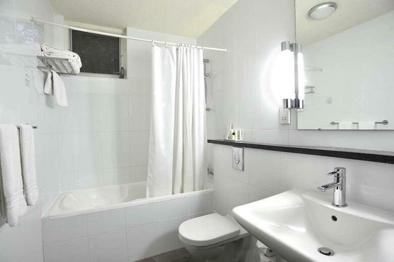 Hotel Golden Tulip Accra
