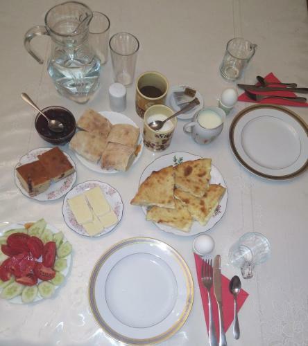Hostal Guesthouse Lenjeri