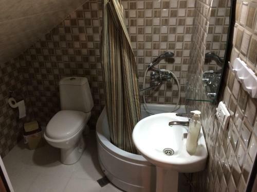 Hostal Mari Guest House