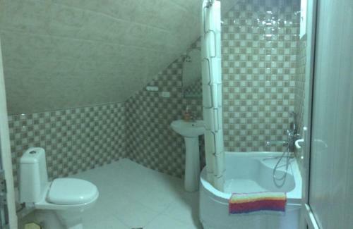 Hostal Mari Guest House