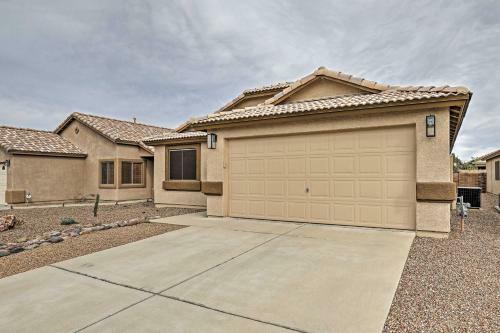 Desert Dwelling Near Trails And Tucson Art Scene!