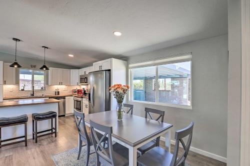 Contemporary Tucson Getaway With Private Pool!