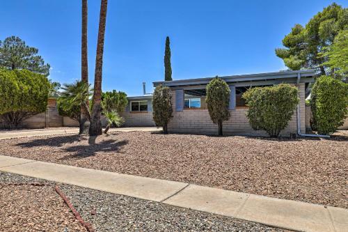 Contemporary Tucson Getaway With Private Pool!