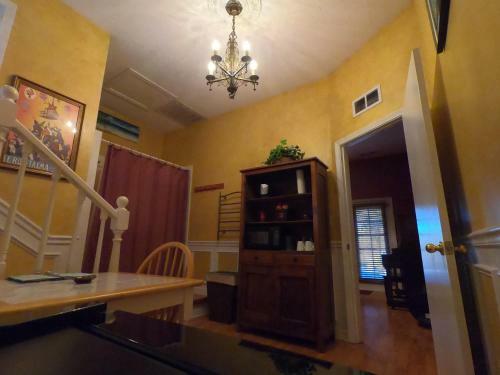 Bed & Breakfast Tradewinds Lodging