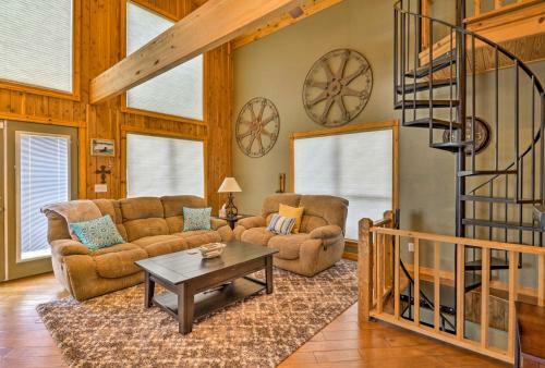 Lamar Cabin And Deck With Hot Tub, Lake And Mtn Views