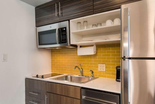 Hotel Mainstay Suites