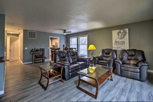 Renovated Lakefront Escape With Private Dock And Deck!