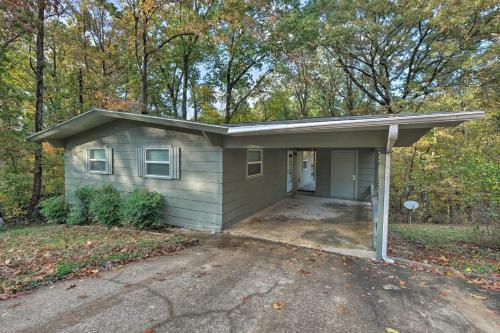 Serene Hideaway With Deck About 2 Miles To Trails!