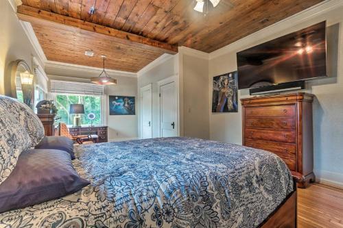 Spacious And Updated 1920s Hsnp Craftsmen Home