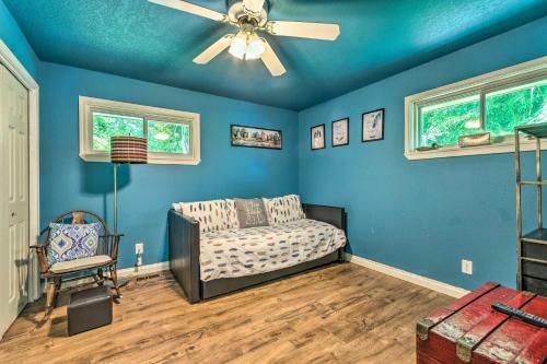 Lakefront Hot Springs Home With Updated Deck And Dock!