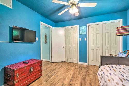 Lakefront Hot Springs Home With Updated Deck And Dock!