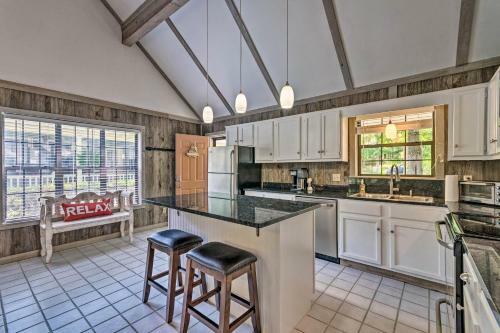 Hot Springs Home On Lake Hamilton With Bbq And 2 Kayaks
