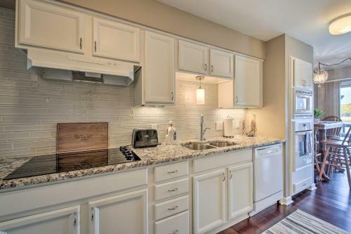 Apartamento Hamiltons To-do At The Lake Condo With Pool Access