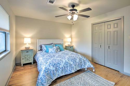 Apartamento Lakefront Condo With Resort Amenities And Balcony