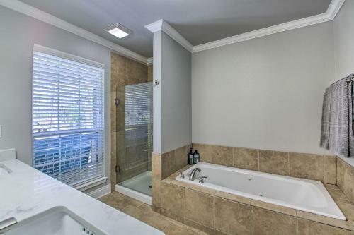 Hot Springs Home With Dock Access And Lake View!