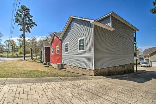 Hot Springs Home With Dock Access And Lake View!