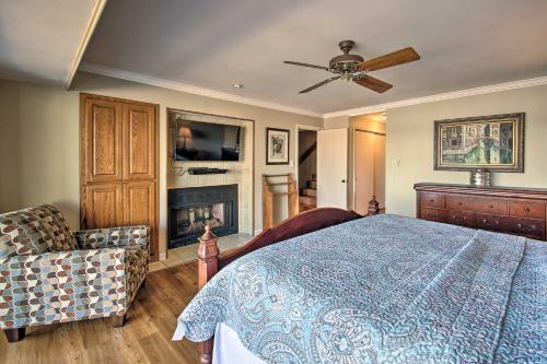 Apartamento Spacious Lakeside Condo With Private Boat Slip!
