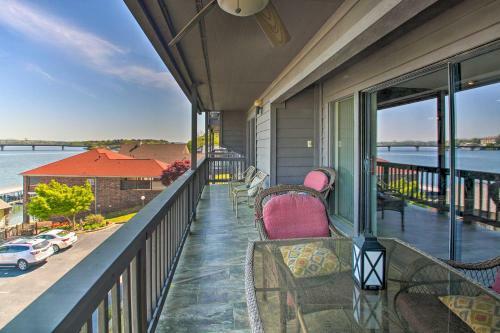 Apartamento Spacious Lakeside Condo With Private Boat Slip!