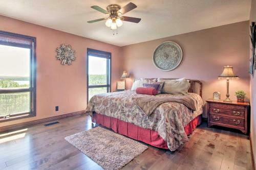 Lake Norfork Home With Waterview Patio And Balcony