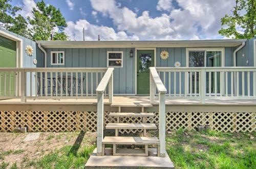 Omaha Apartment 3 Mi To Cricket Creek Marina!