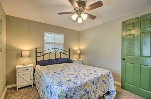 Omaha Apartment 3 Mi To Cricket Creek Marina!