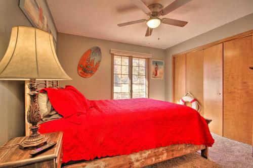 Spacious Getaway With Game Room And Norfork Lake View!