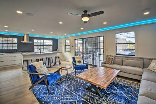 Upscale Grand Point Escape On Lake Hamilton