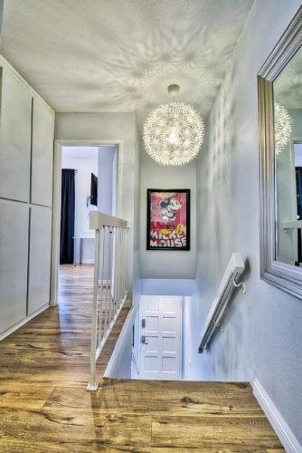 Suite Escapes 10