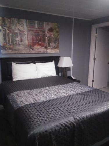 Hotel Modoc Inn