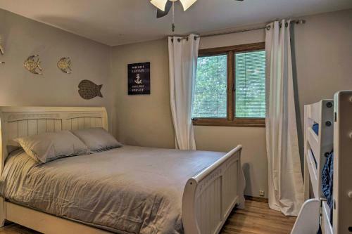 Beaver Lake Home With Views And Private Pool!