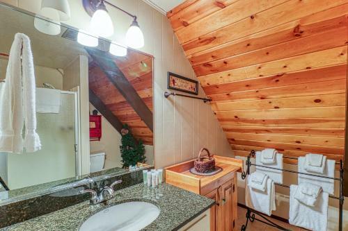 4 Bed 2 Bath Vacation Home In Arnold