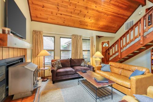 Lakeview Lodge