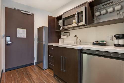 Hotel Home2 Suites By Hilton Atascadero, Ca