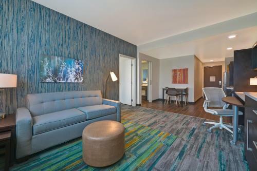 Hotel Home2 Suites By Hilton Atascadero, Ca