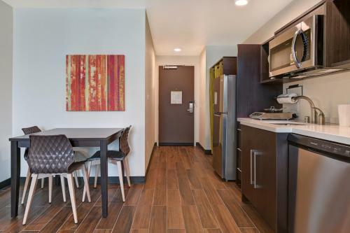 Hotel Home2 Suites By Hilton Atascadero, Ca