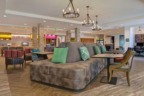 Hotel Home2 Suites By Hilton Atascadero, Ca