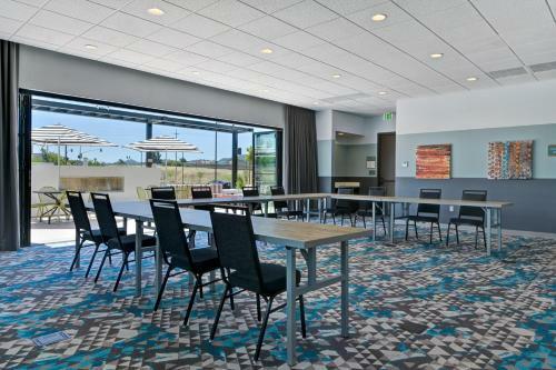 Hotel Home2 Suites By Hilton Atascadero, Ca