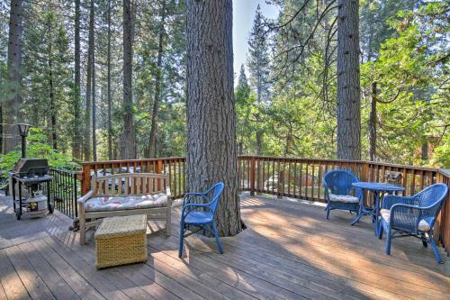 Pet-friendly Arnold Home - Steps To Hiking Trails!