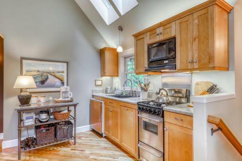 Apartamento Serene Redwood Retreat