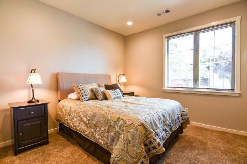 Valley East Apartments