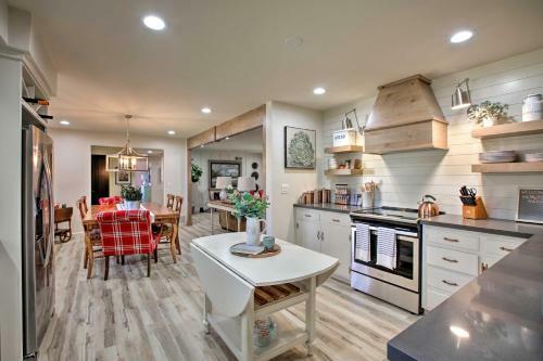 Pet-friendly Home - 3 Mi To Golf Course And Wineries