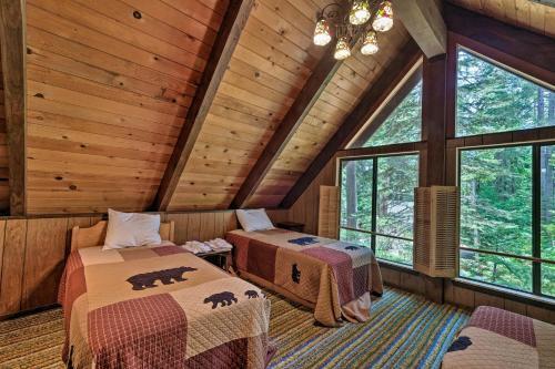 Cabin With Bbq Deck, Near Big Trees State Park!