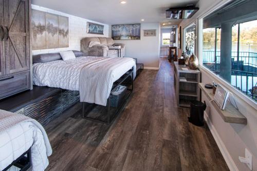 Apartamento Sacramento River Retreat On The Rivers Edge!