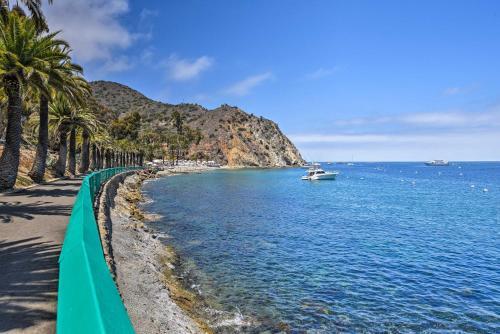 Catalina Island Cottage - Walk To Main St And Beach!