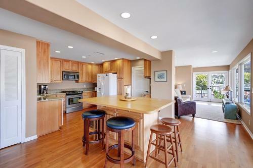 11 Lower Terrace By Catalina Vacations