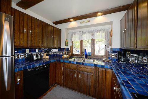 130 Middle Terrace By Catalina Vacations